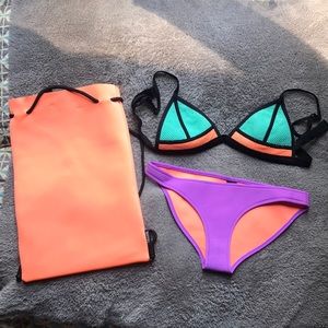 Triangl bikini